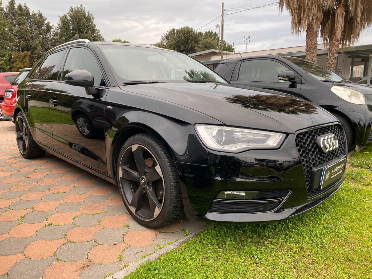 AUDI - A3 Sportback - 1.6 TDI clean diesel S tronic Ambition - FINANZIABILE - PERMUTE