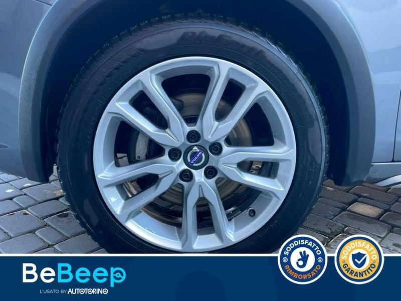 Volvo V60 Cross Country 2.4 D4 MOMENTUM AWD GEARTRONIC