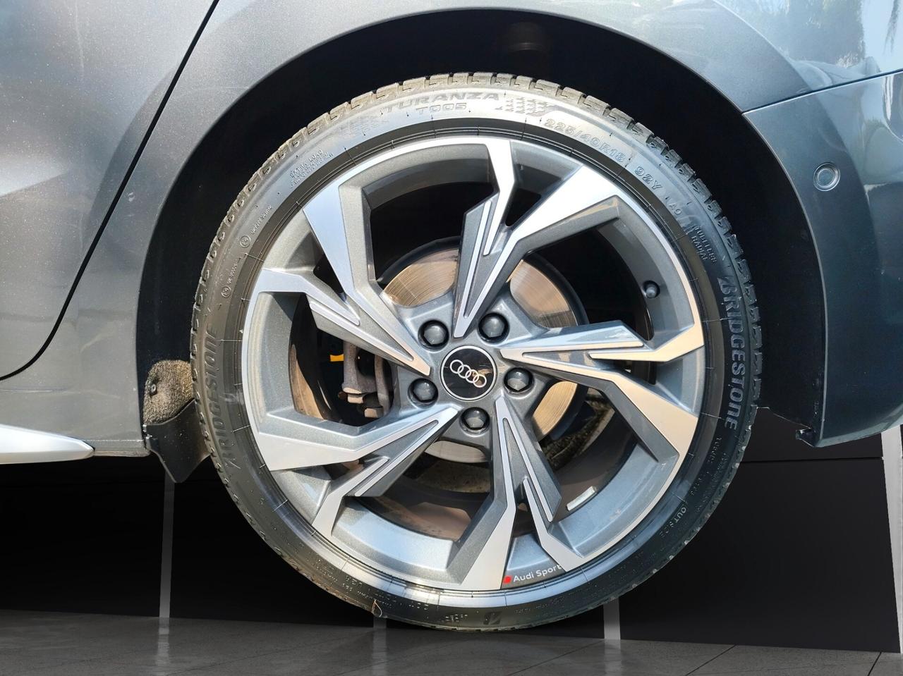 AUDI A3 4ª serie A3 SPB 35 TFSI S tronic S lin...