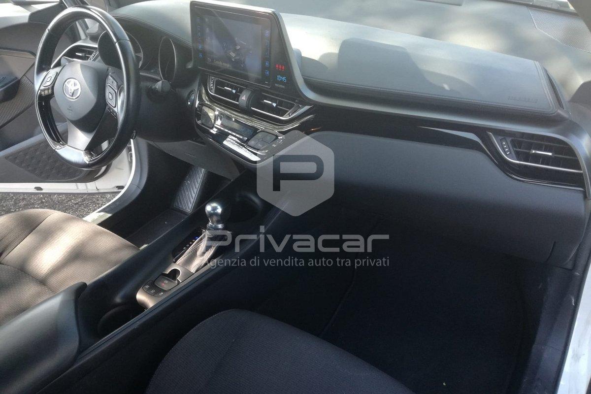 TOYOTA C-HR 1.8 Hybrid E-CVT Active
