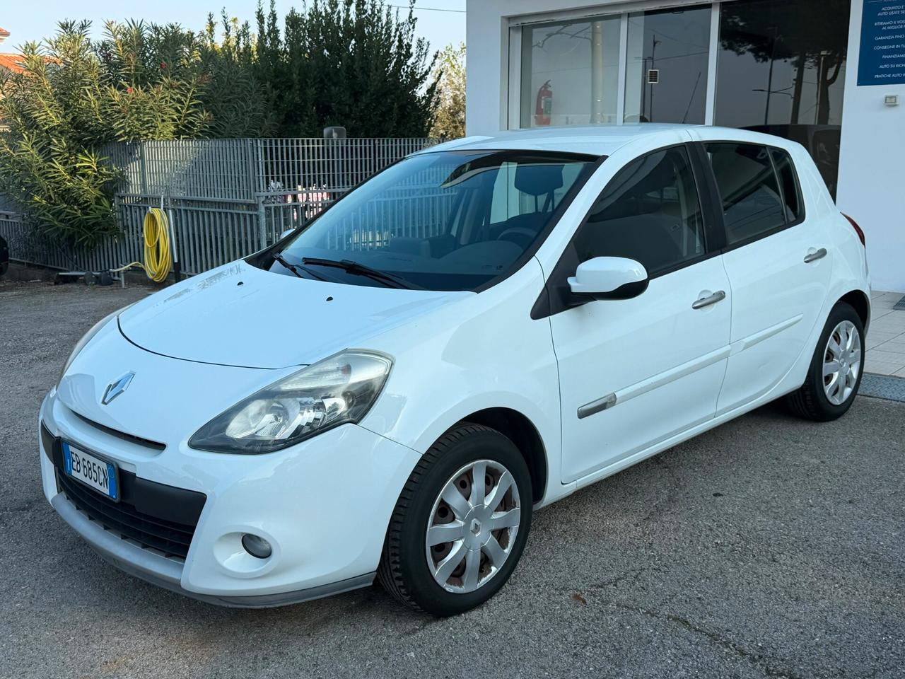 Renault Clio 1.2 16V 5 porte GPL Dynamique