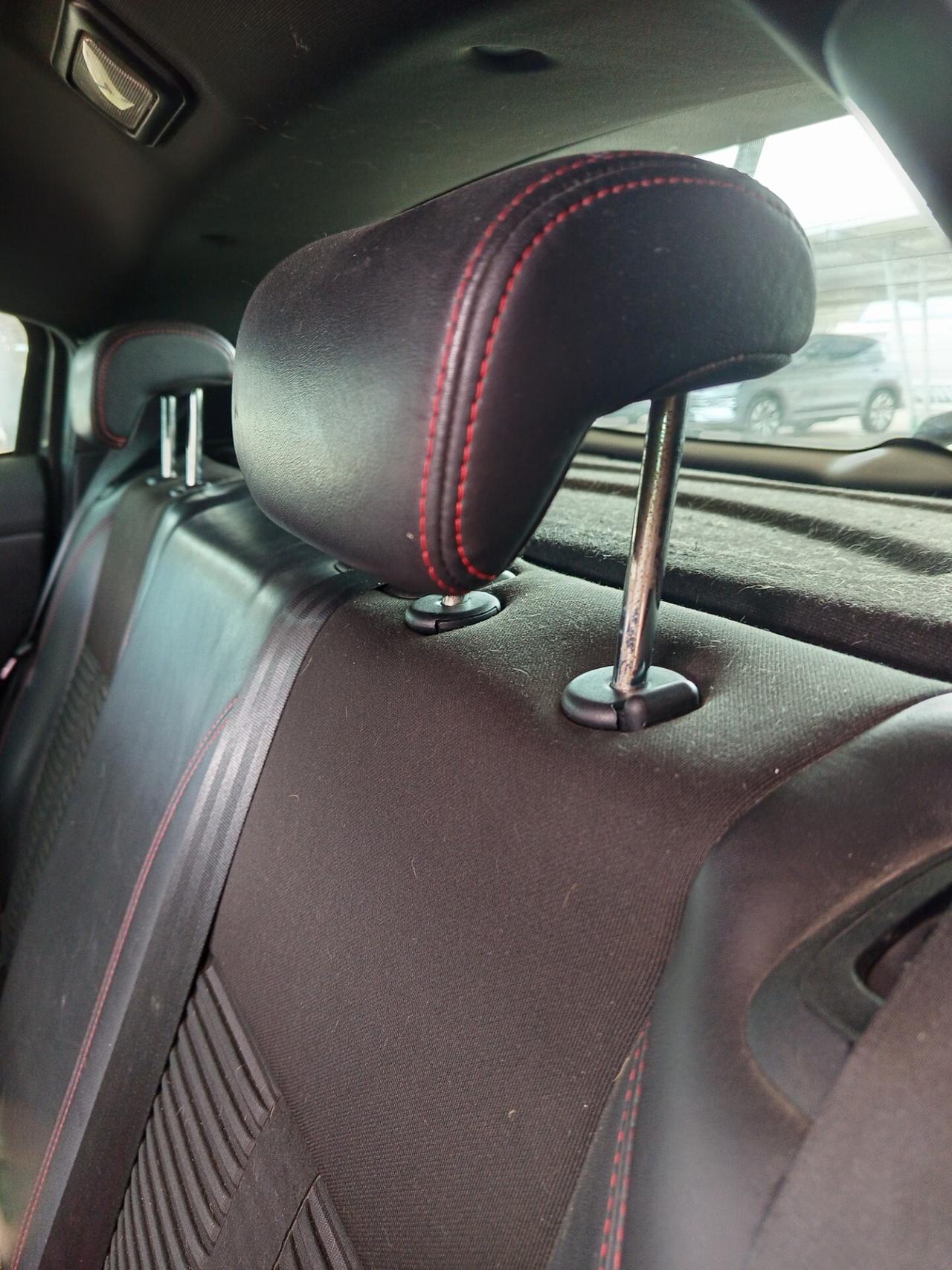 Alfa Romeo Giulietta 2.0 JTDm-2 140 CV Distinctive