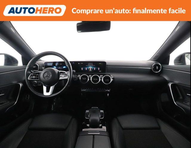 MERCEDES-BENZ CLA 200 d Automatic Shooting Brake Sport