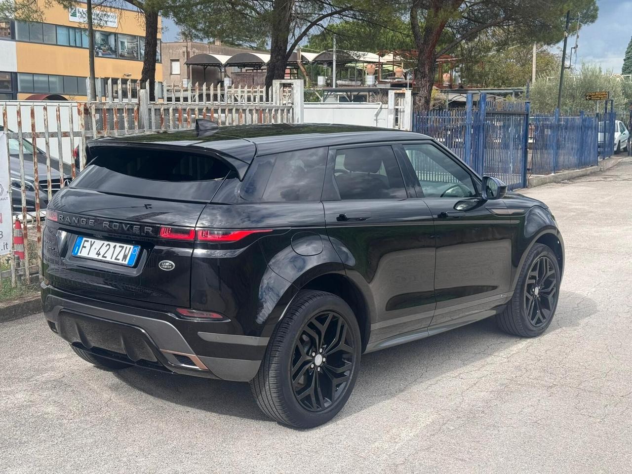 Land Rover Range Evoque 2.0D I4-L.Flw 150CV AWD Auto R-Dynamic SE