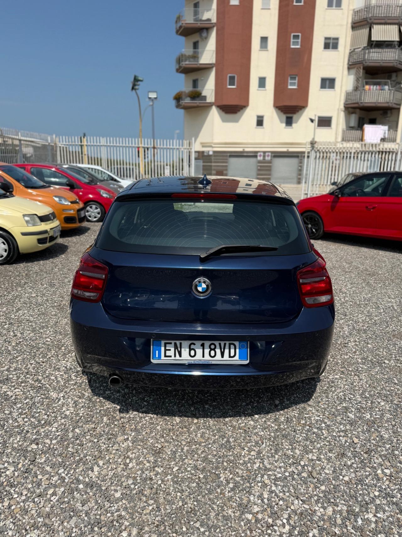 Bmw 116 116d 5p. Efficient Dynamics Urban