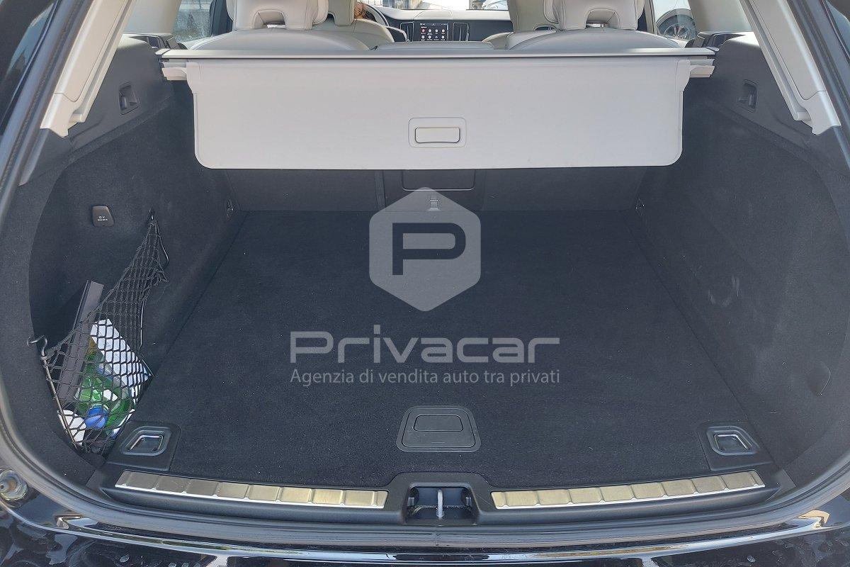 VOLVO XC60 B4 (d) automatico Core