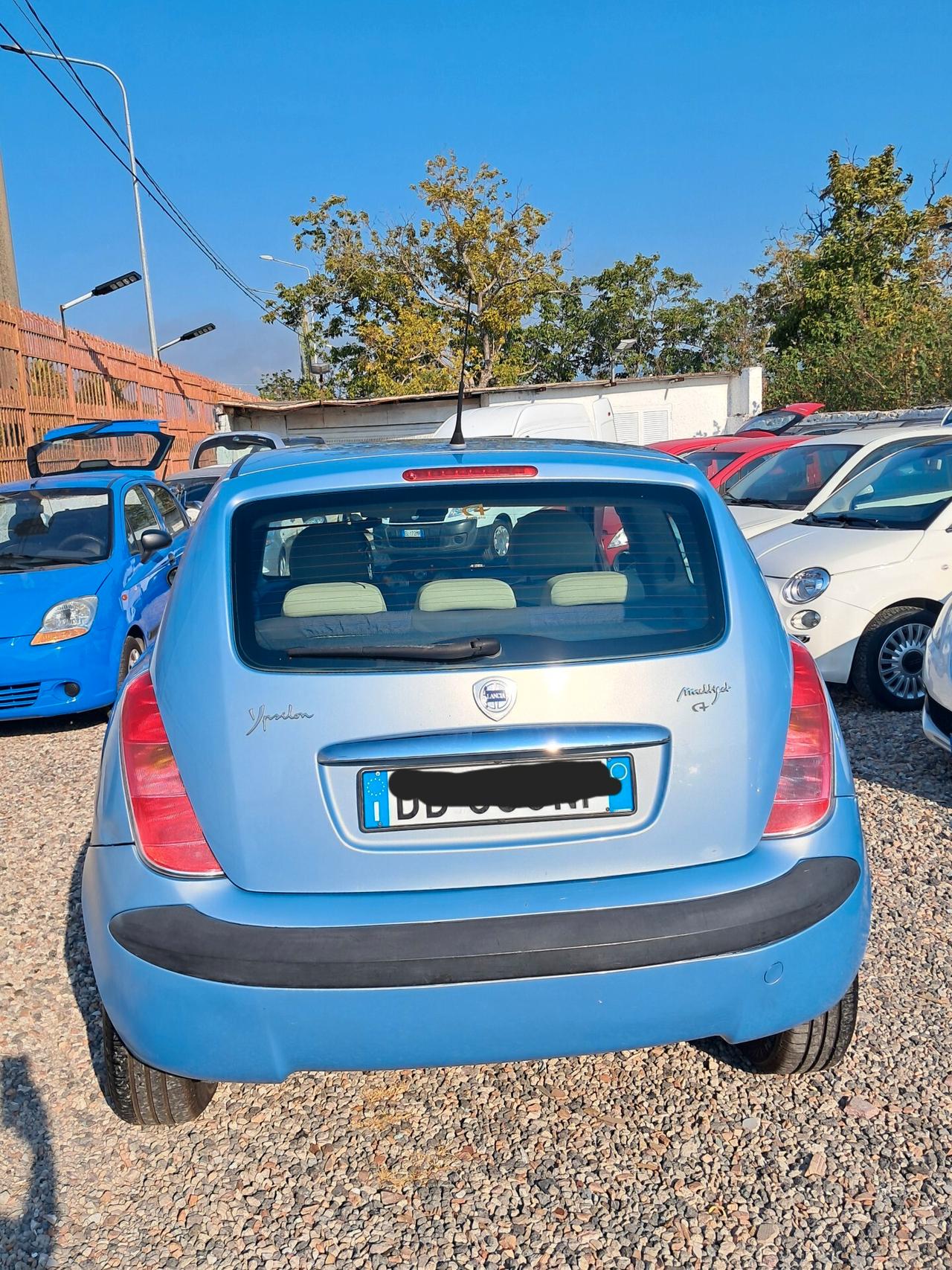 Lancia Ypsilon 1.3 Mjt 70cv Cambio Automatico