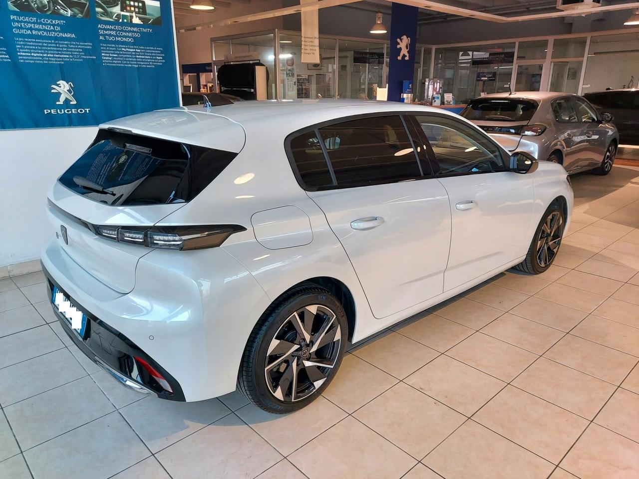 PEUGEOT 308 BERLINA ALLURE PACK DIESEL 130CV AUTOMATICA