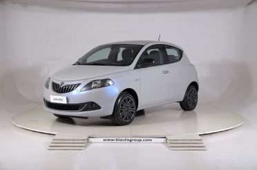 Lancia Ypsilon III 2021 1.0 firefly hybrid Gold s&s 70cv