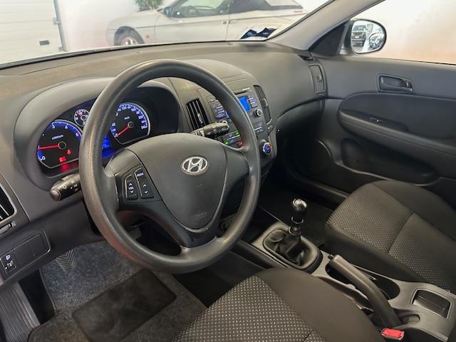 HYUNDAI - i30 CW 1.6 crdi 6m