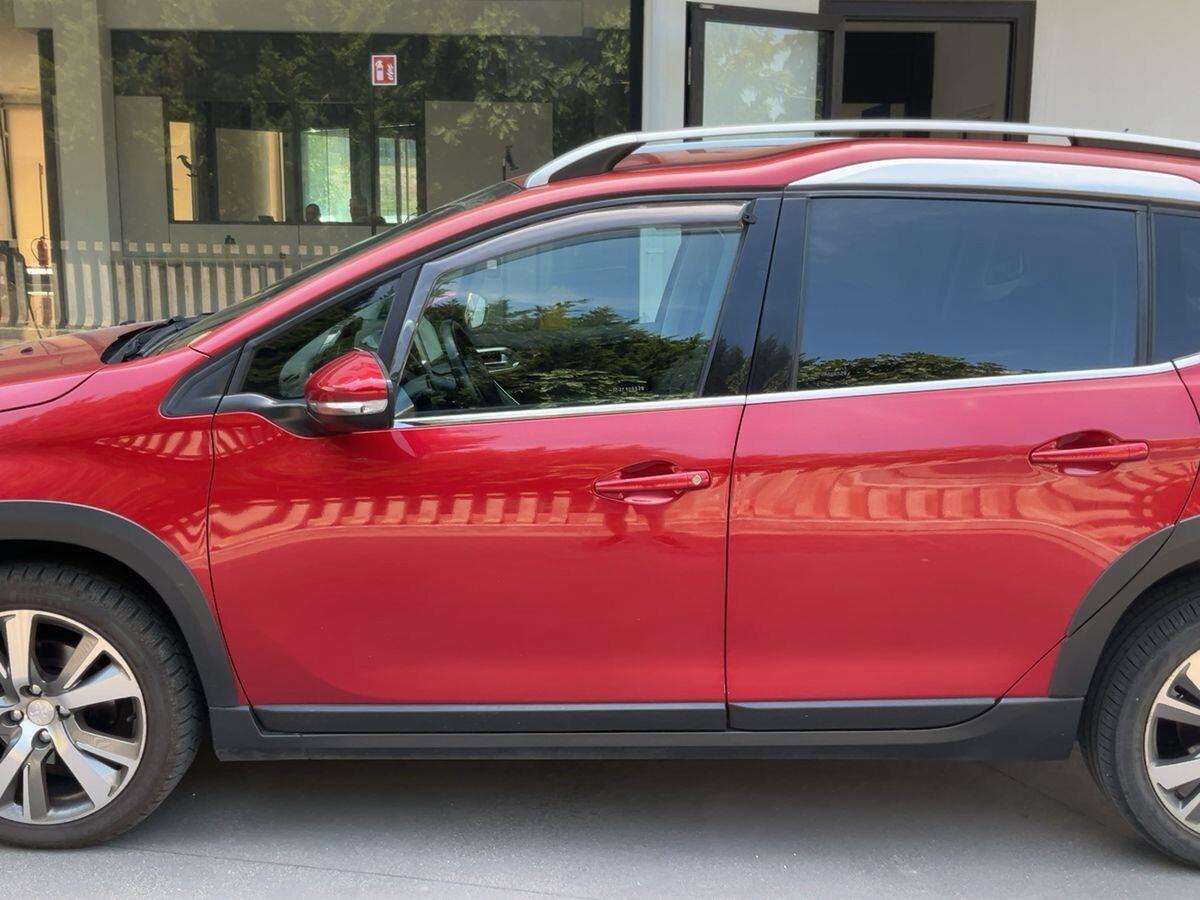 Peugeot 2008 BlueHDi 100 S&S Allure