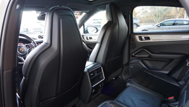 PORSCHE Cayenne Coupé 3.0 V6