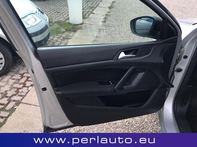 PEUGEOT 308 BlueHDi 100 S&S Business