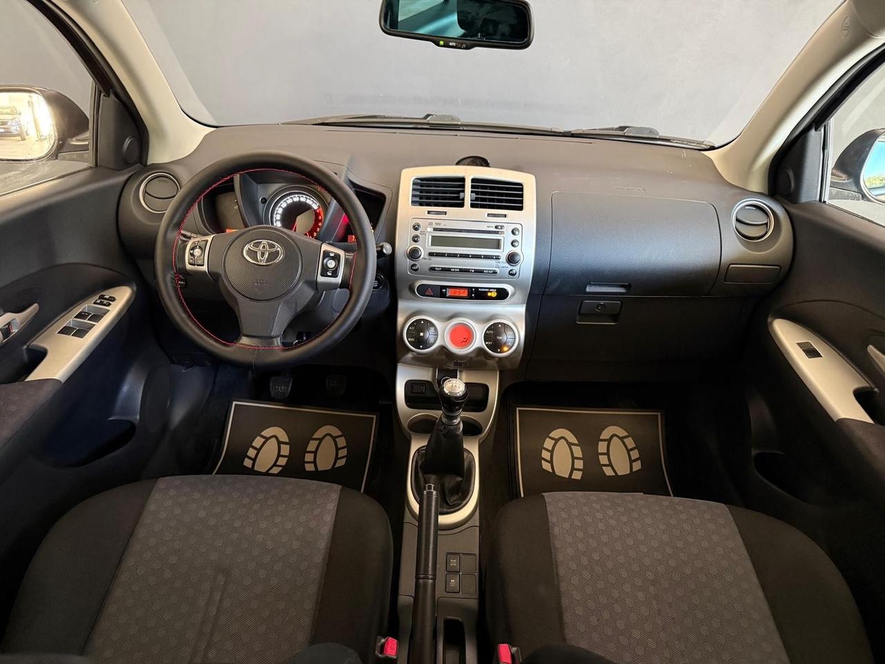 Toyota Urban Cruiser 1.4 D-4D AWD Luxury