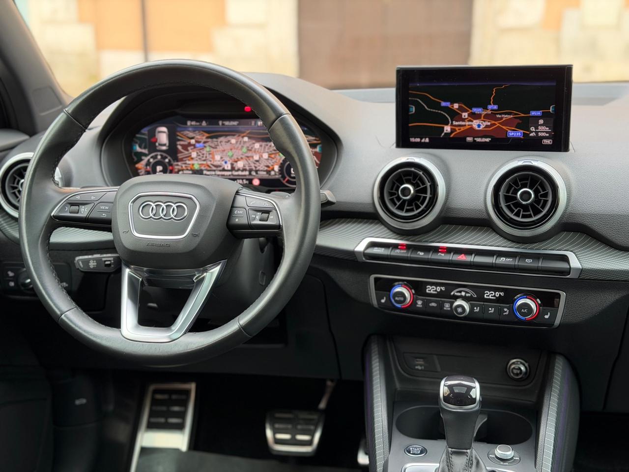 Audi Q2 35 TDI QUATTRO S-TRONIC S-LINE IDENTITY BLACK