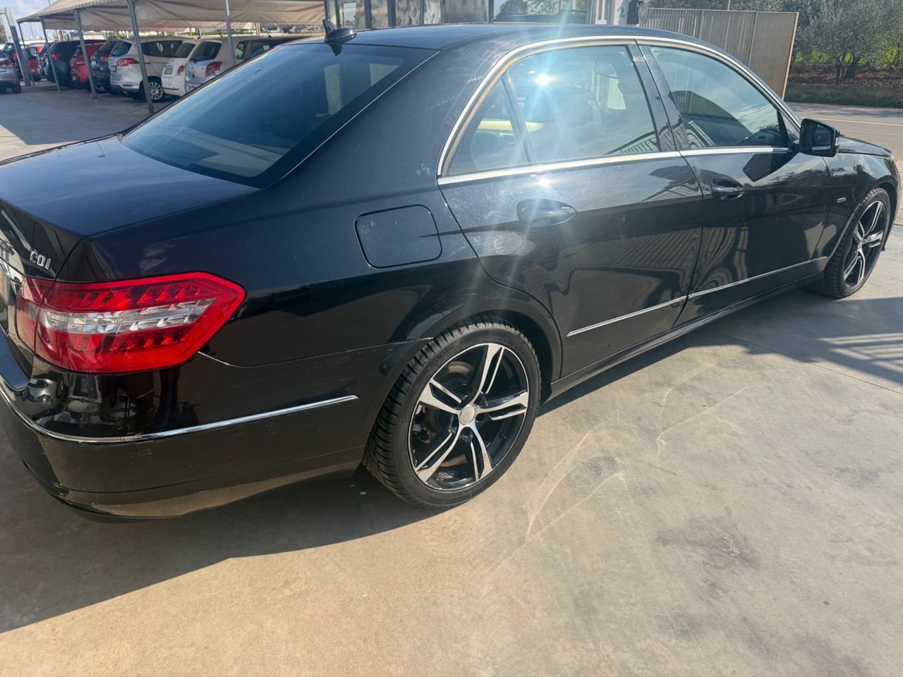 Mercedes-benz E 220 CDI Avantgarde