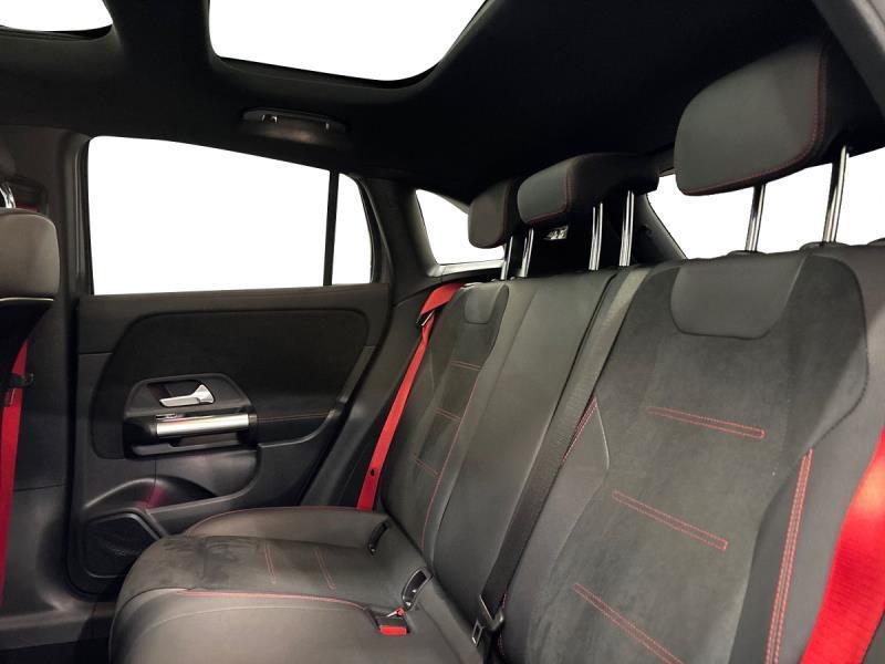 Mercedes GLA 35 AMG 4Matic Speedshift DCT AMG 8G