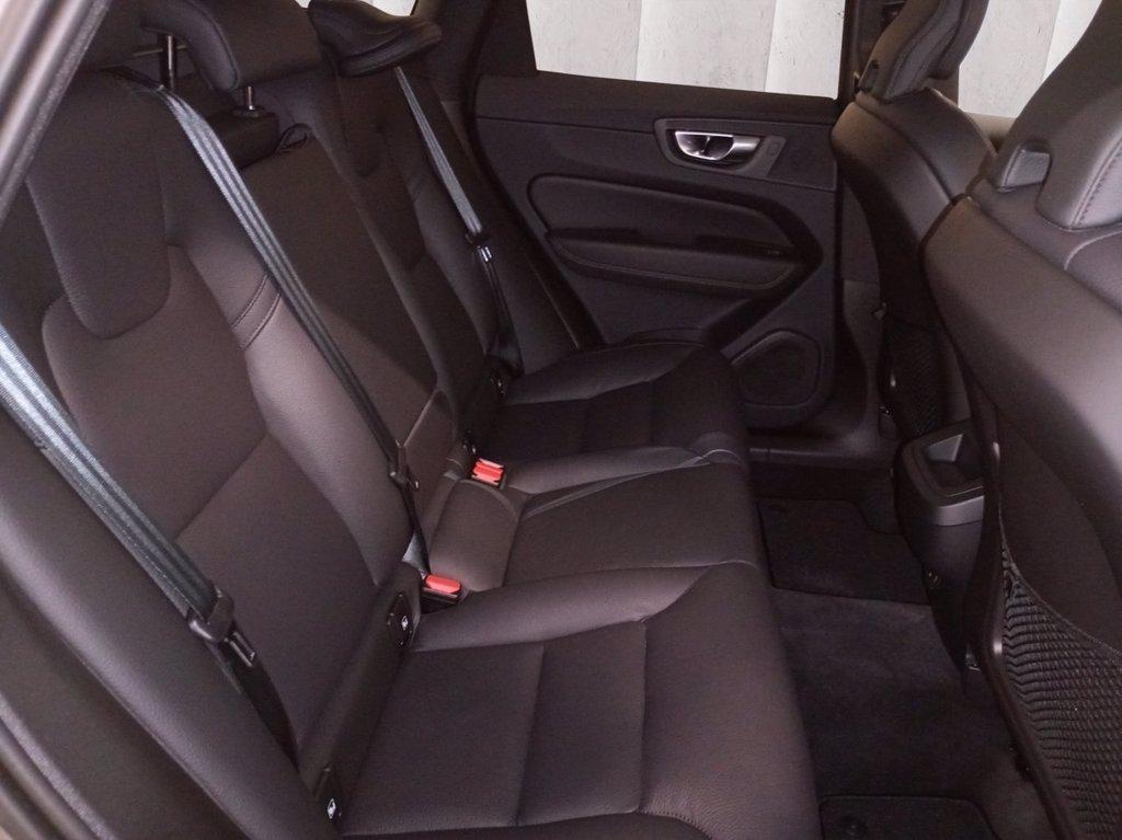 VOLVO XC60 2.0 b4 Plus Dark awd auto del 2024
