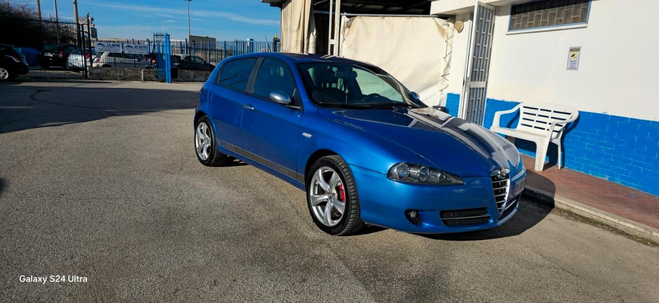 Alfa Romeo 147 1.9 JTDm (170) 5p. Ducati Corse