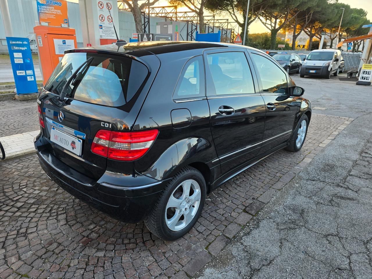 Mercedes-benz B 180 B 180 CDI Chrome 186.000km