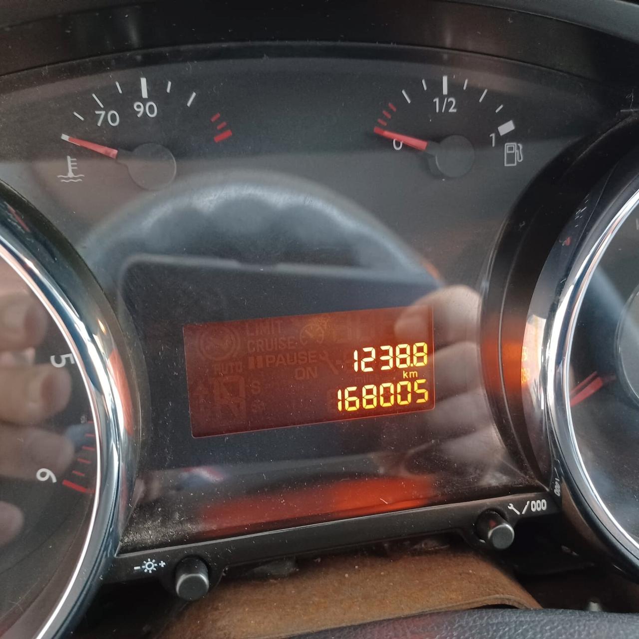 168.008KM PEUGEOT 3008 1.6 HDI GARANZIA INCLUSA