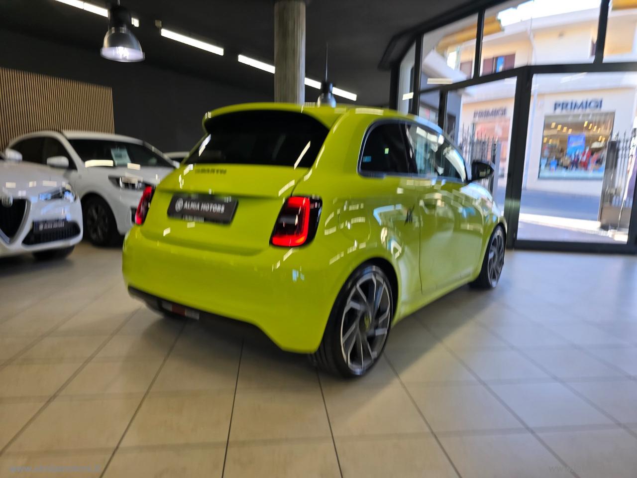 ABARTH 500e Turismo
