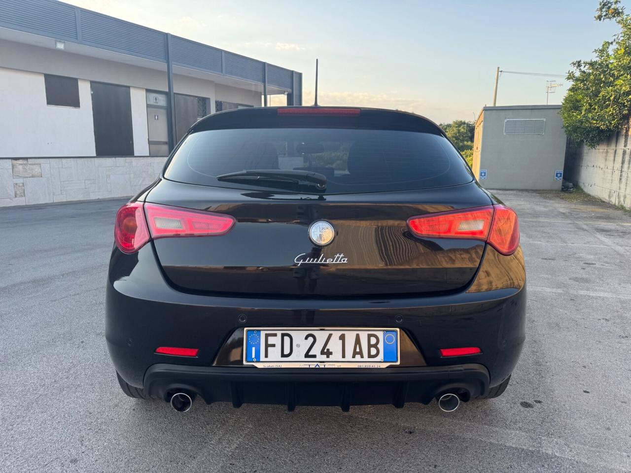 Alfa Romeo Giulietta 1.6 JTDm-2 CV Exclusive Full Optional