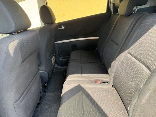 TOYOTA Corolla Verso 2.2 16V D-4D DPF MY'08
