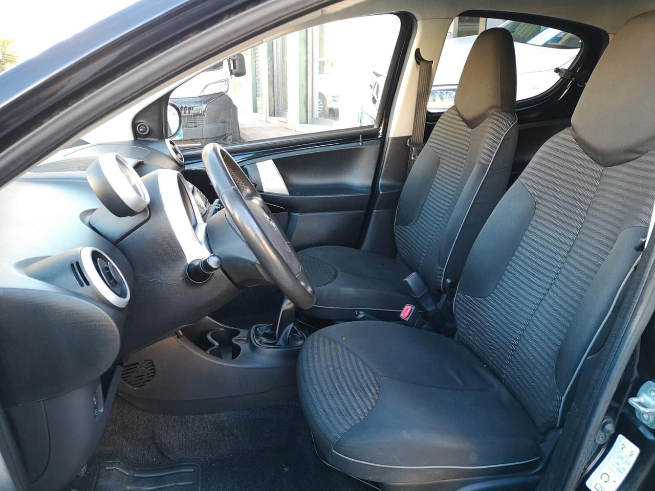 PEUGEOT 107 1.0 - 68 CV 5p. Access 2012