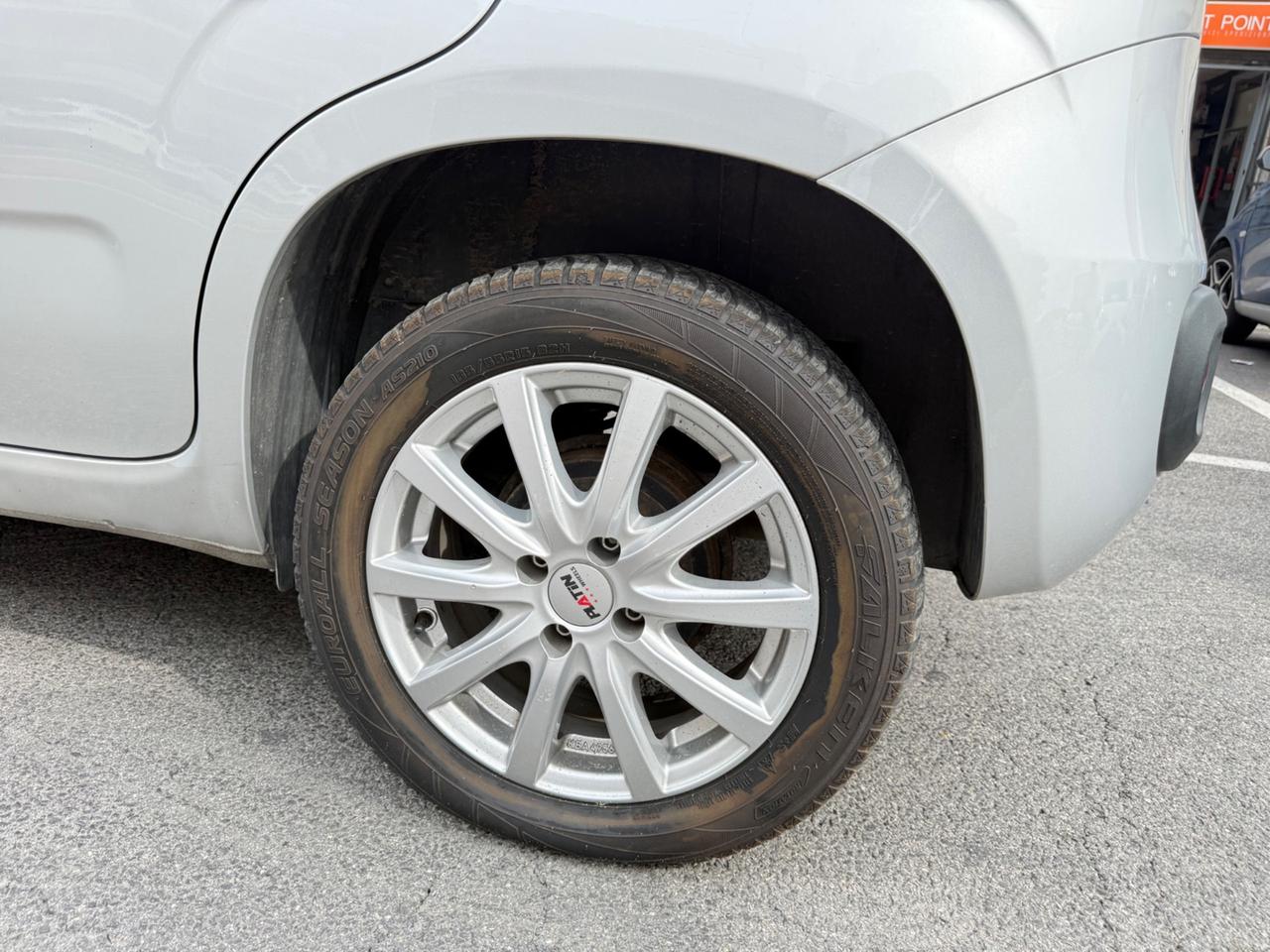Fiat Panda 1.2 Lounge LED PDC CERCHI 15