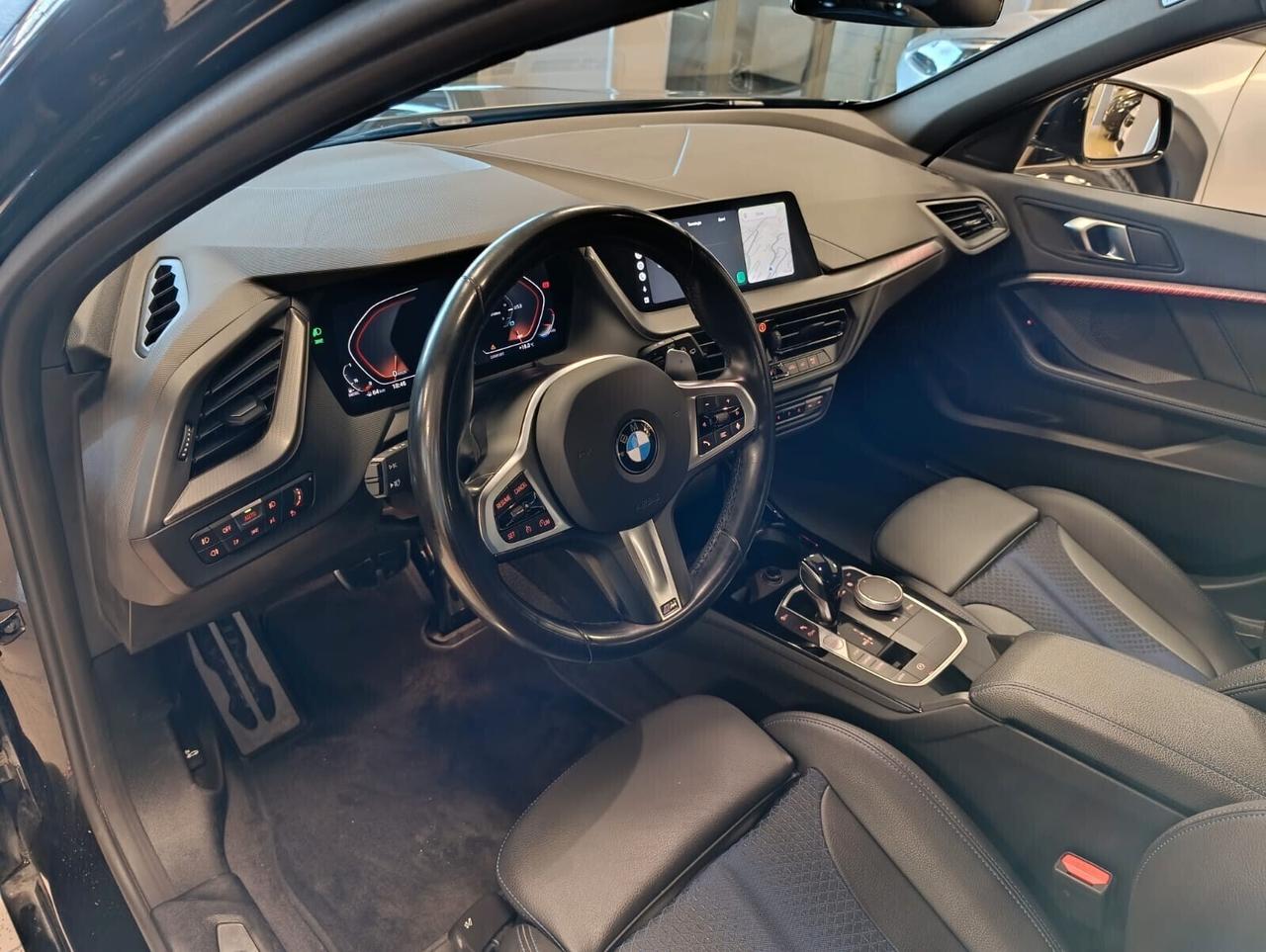 Bmw 118 118d 5p. Msport