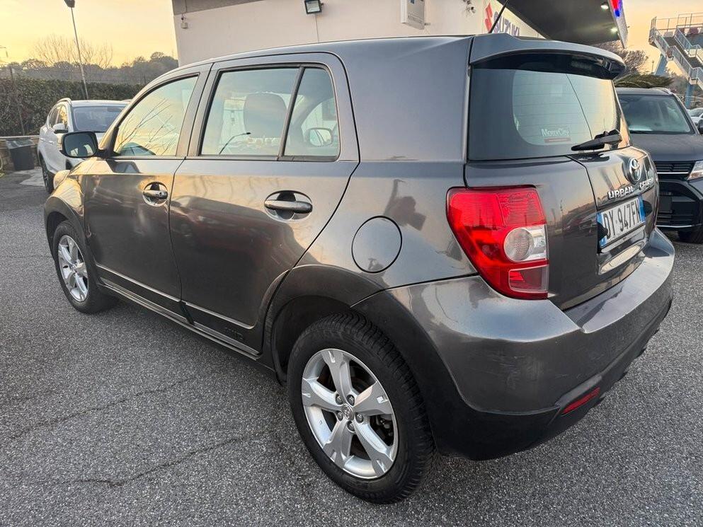 Toyota Urban Cruiser 1.4 D-4D AWD Sol