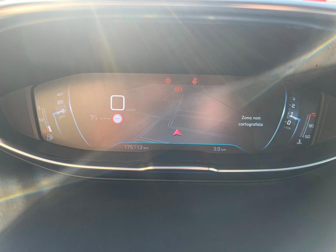 Peugeot 3008 BlueHDi 130 S&S Allure