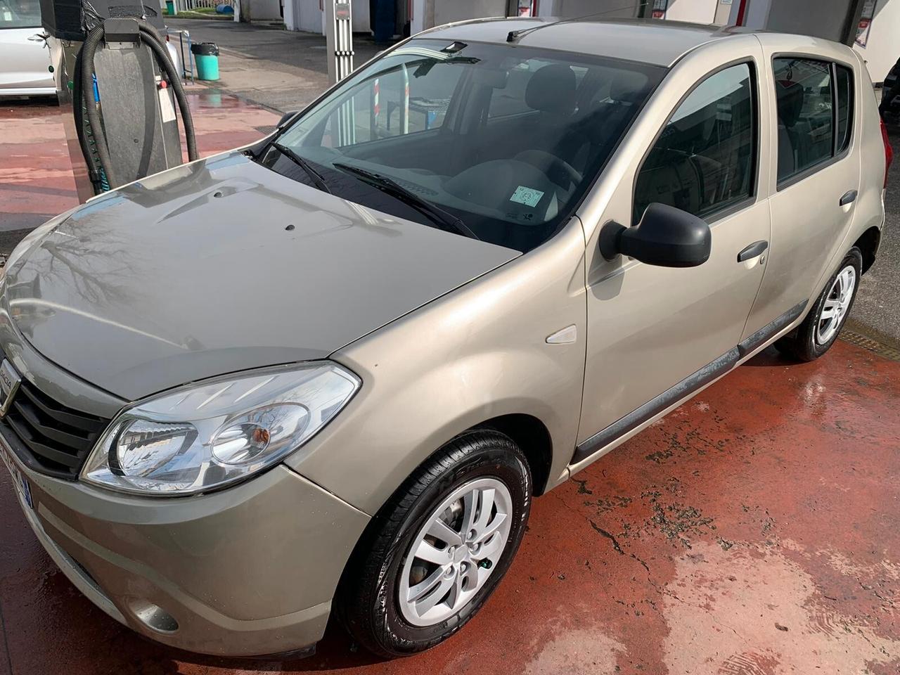 Dacia Sandero 1.4 8V GPL , adatta a Neopatentato, finanziabile