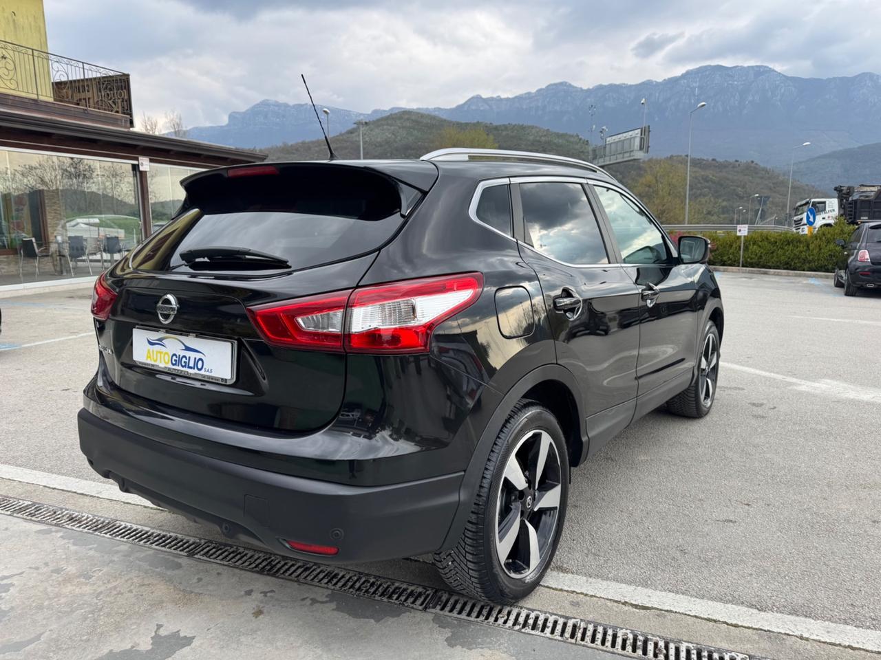 Nissan Qashqai 1.5 dCi Tekna, Tetto Panoramico, camera 360°, ecc