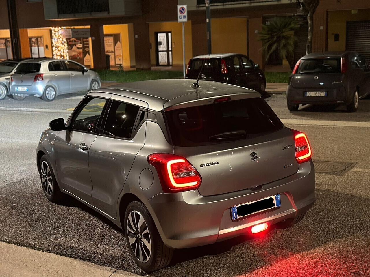 Suzuki Swift 1.2 Hybrid Top