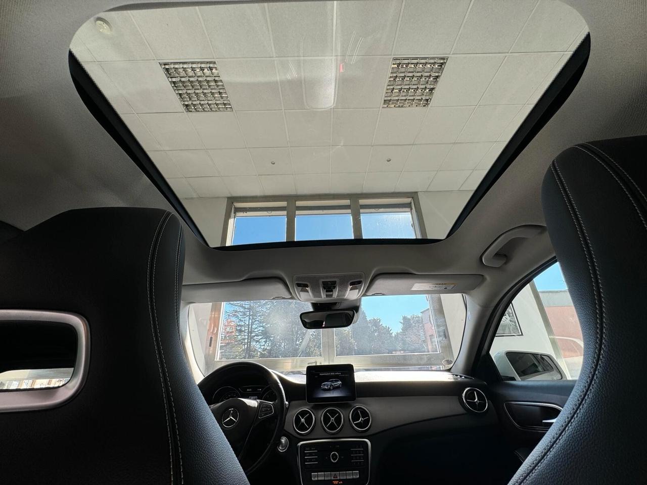 Mercedes-benz GLA 220 d Automatic 4Matic Sport