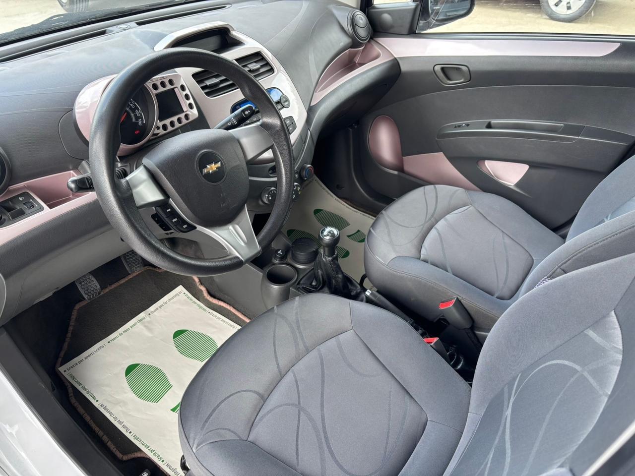 Chevrolet Spark 1.0 GPL Eco Logic Pink Lady Special Edition
