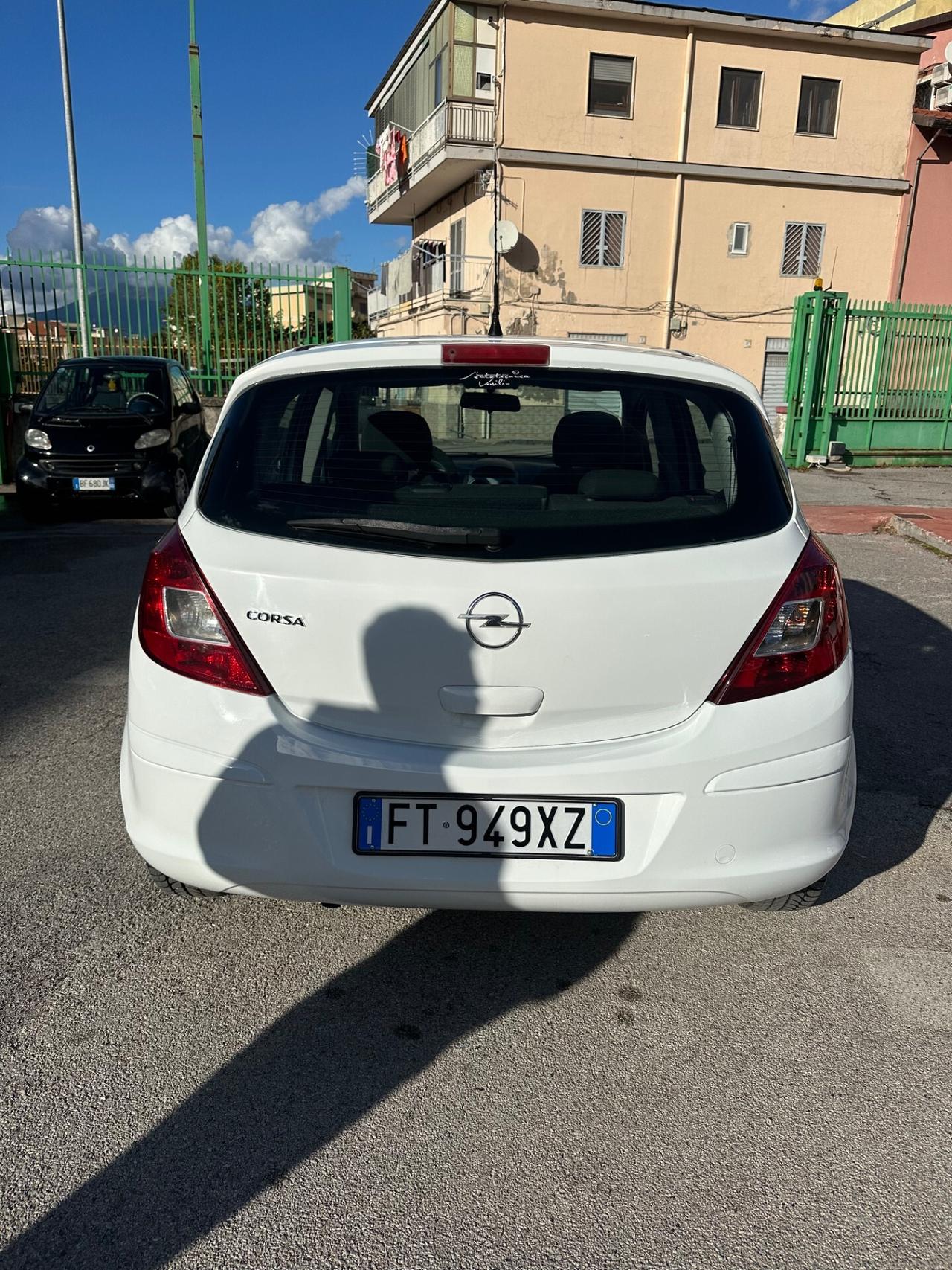 Opel Corsa 1.2 80CV 5 porte GPL-TECH Edition