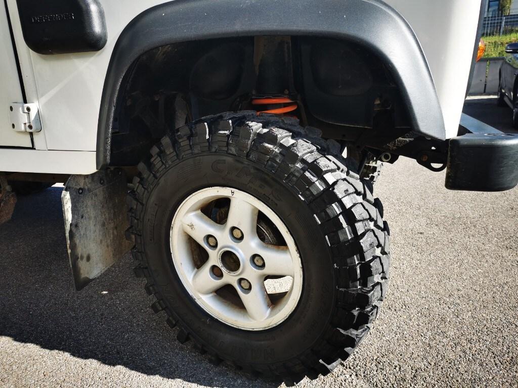LAND ROVER Defender Defender 90 2.5 Td5 Station...