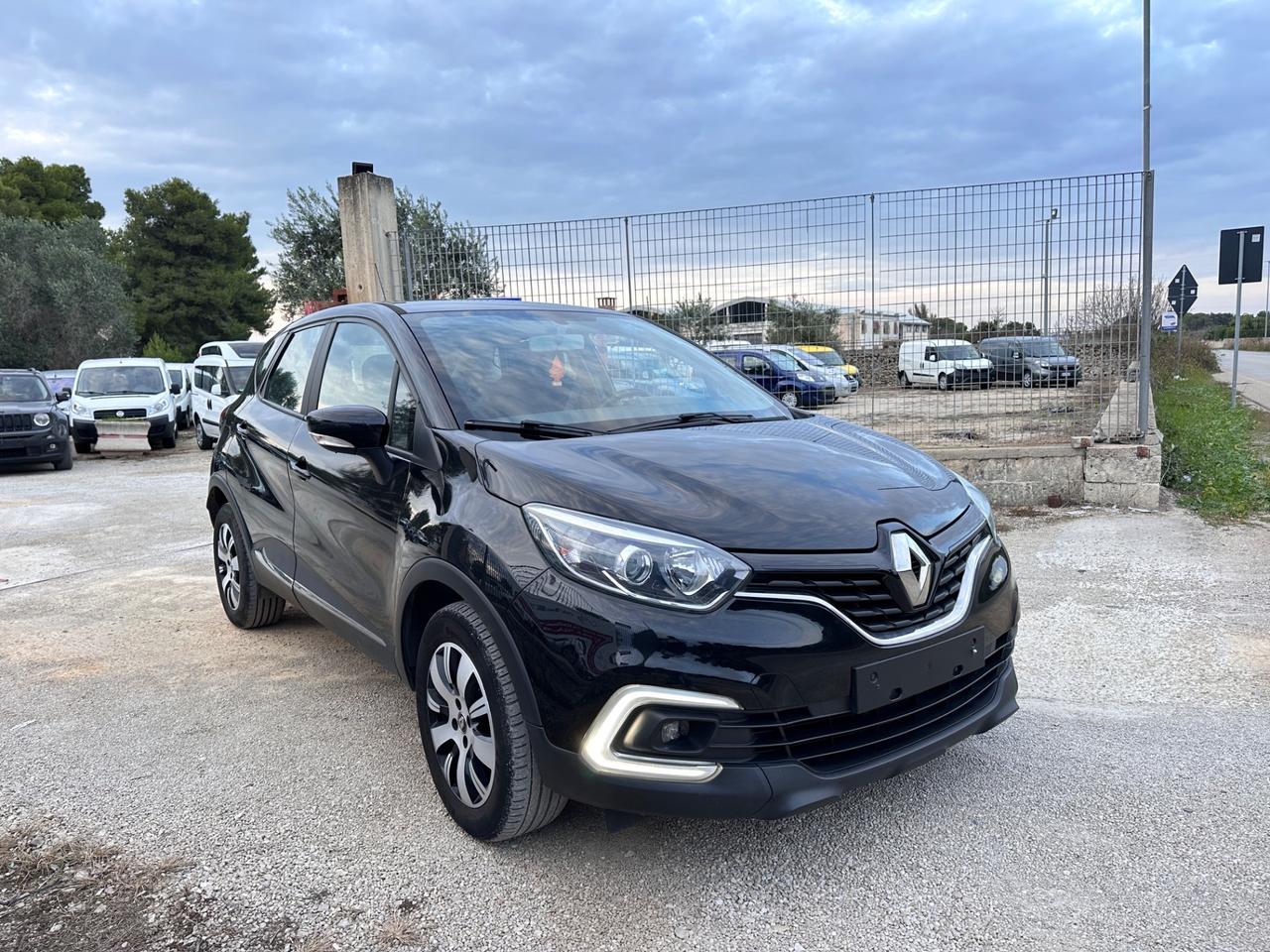 Renault Captur dCi 90 CV Life-2019