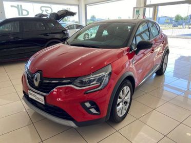 Renault Captur 1.5 DCI BLUE 95 INTENS