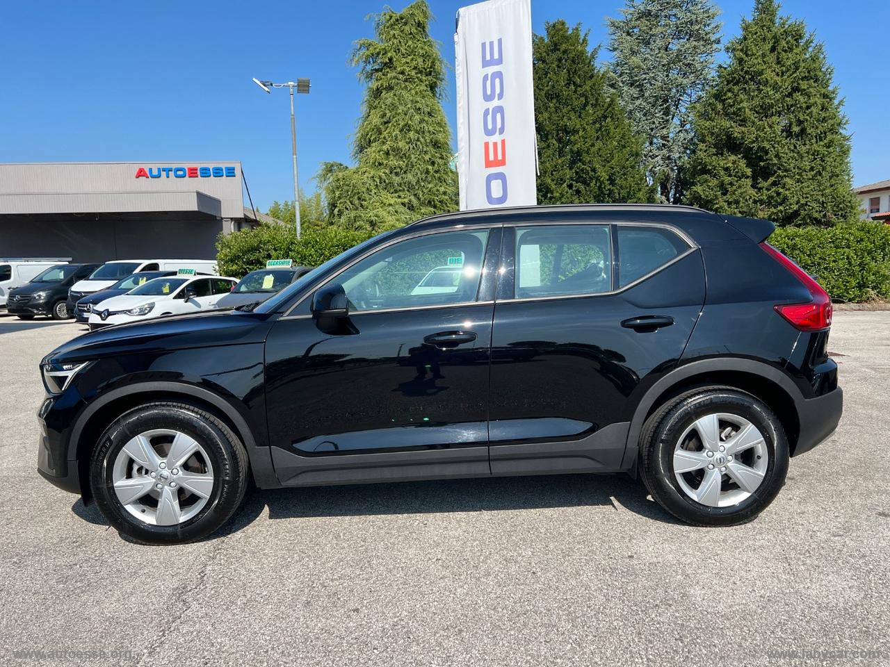 VOLVO XC40 T2 automatico Essential