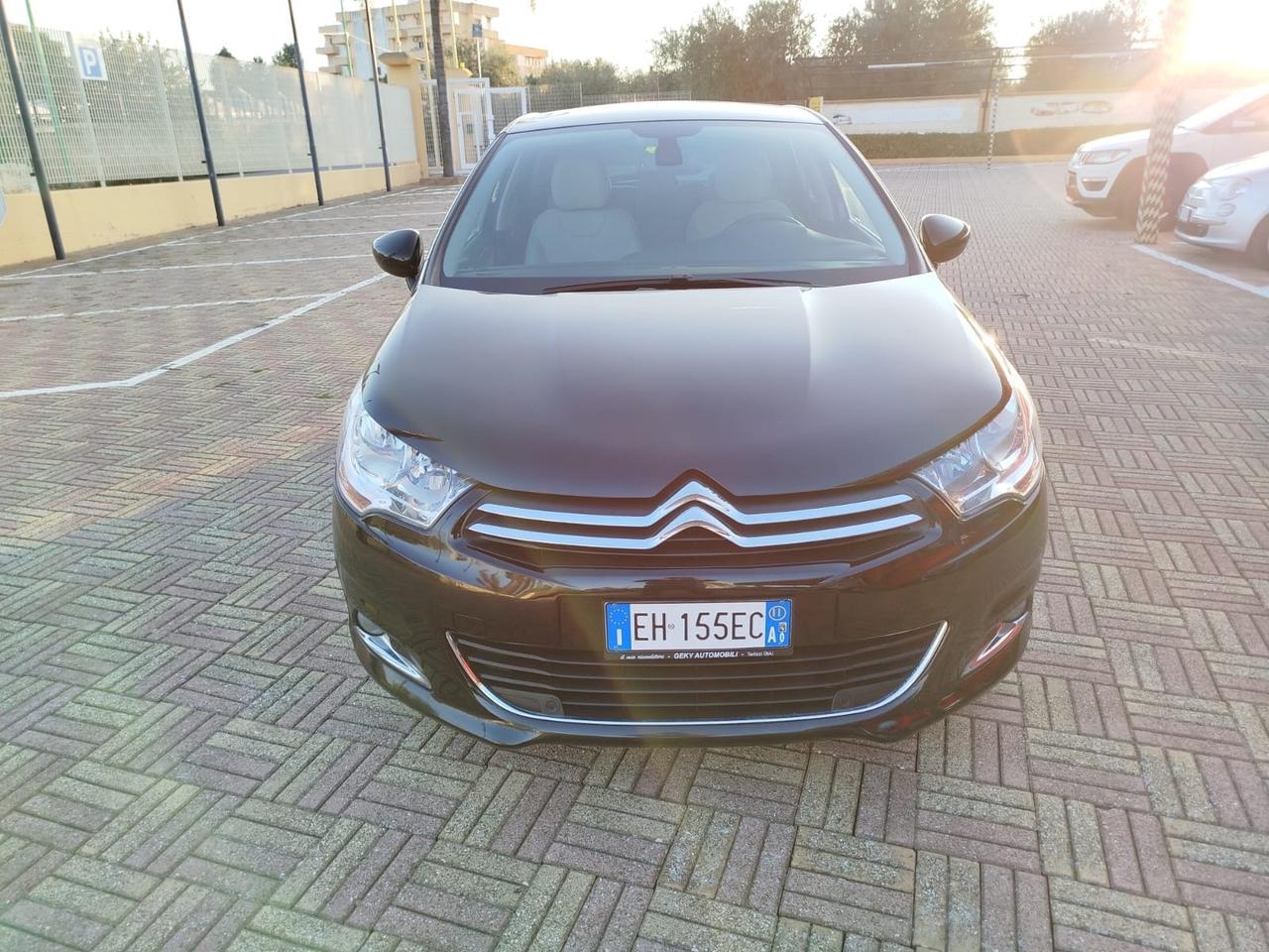 Citroen C4 1.6 HDi 110 Exclusive CAMBIO AUTOMATICO