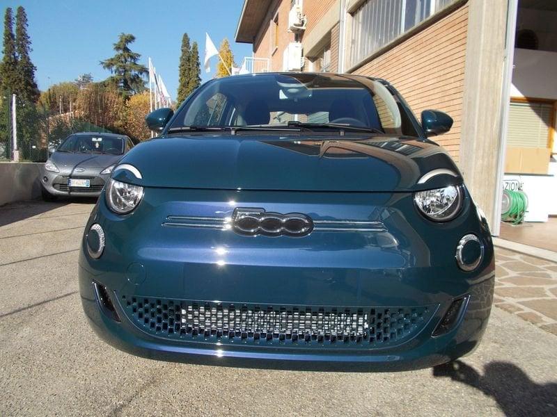 FIAT 500 Berlina 42 kWh 338.7575187 MASSARI MARCO NUOVA