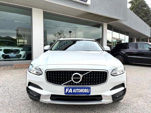 VOLVO V90 Cross Country D4 AWD Geartronic Business Plus