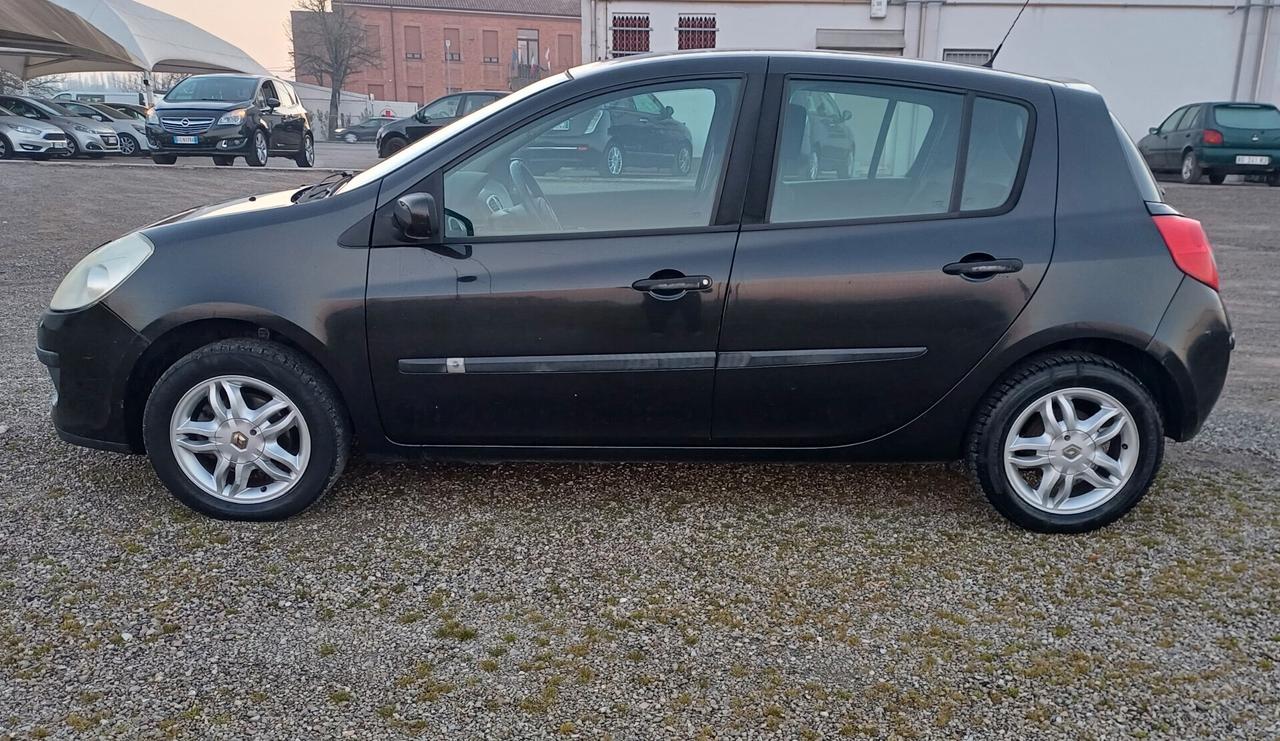 Renault Clio 1.2 16V TCE 100CV 5 porte GPL Le Iene