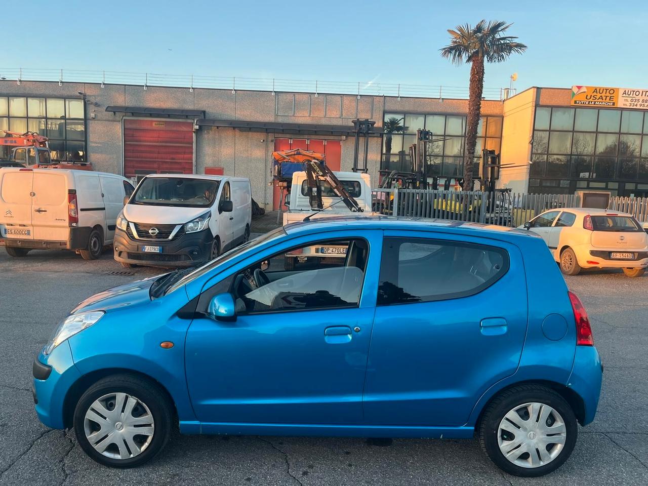 Nissan Pixo 1.0 5 porte Look