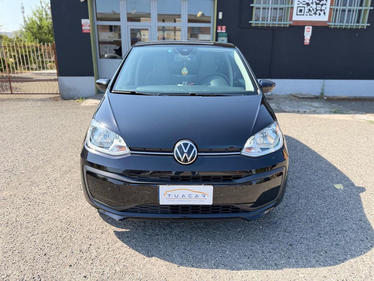 Volkswagen up! High up! 1.0 eco up! #11986