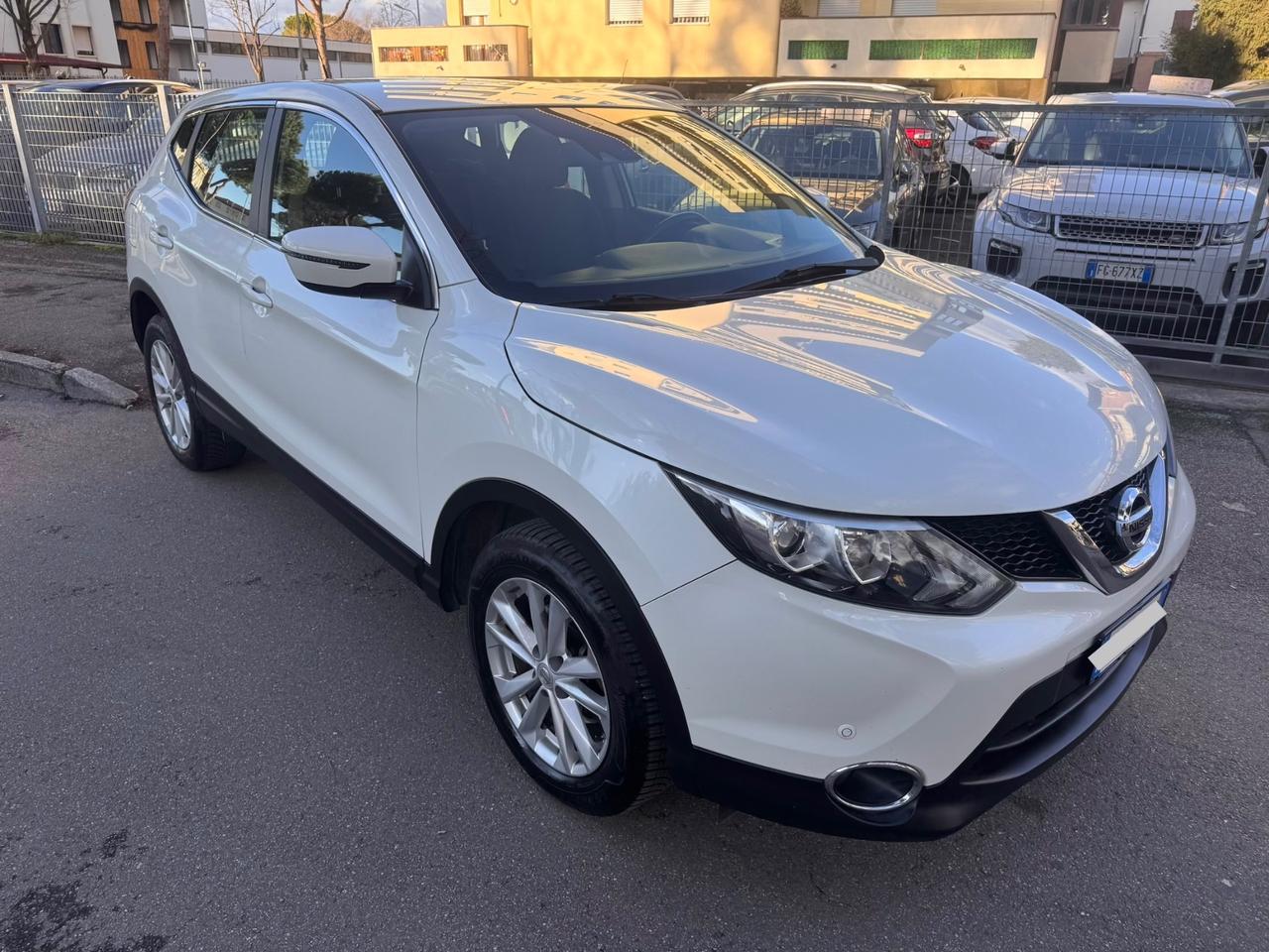 Nissan Qashqai 1.5 dCi N-vision neopaten garanzia 12 m